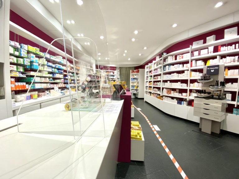 Pharmacy cashier desks with acrylic glass panels CANUS Plastics Inc.